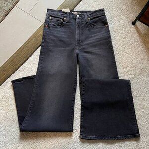 NWT Levi's Ribcage Bells High Rise Grey Wash Women's Jeans Size 30/32
